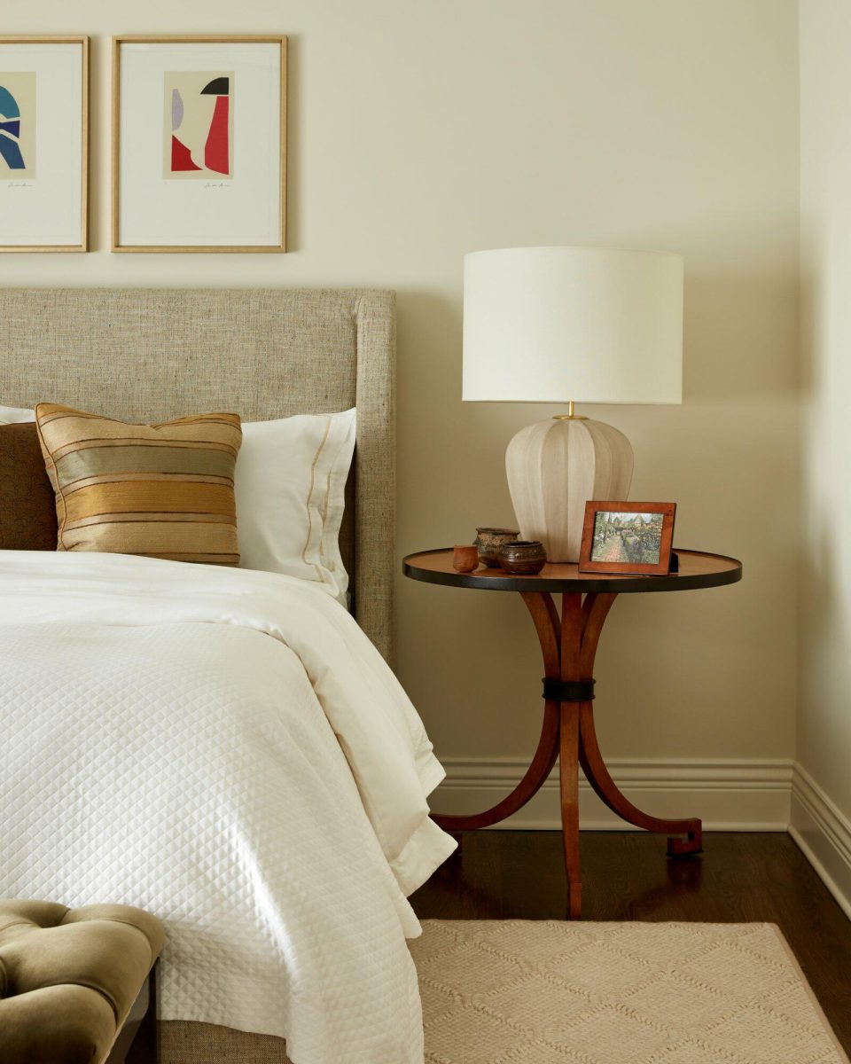 Classic Bedroom Decor with a Sophisticated Side Table
