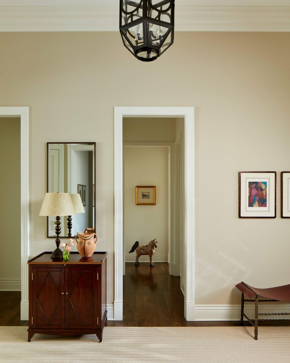 Hardwood Hallway Decor in Chicago
