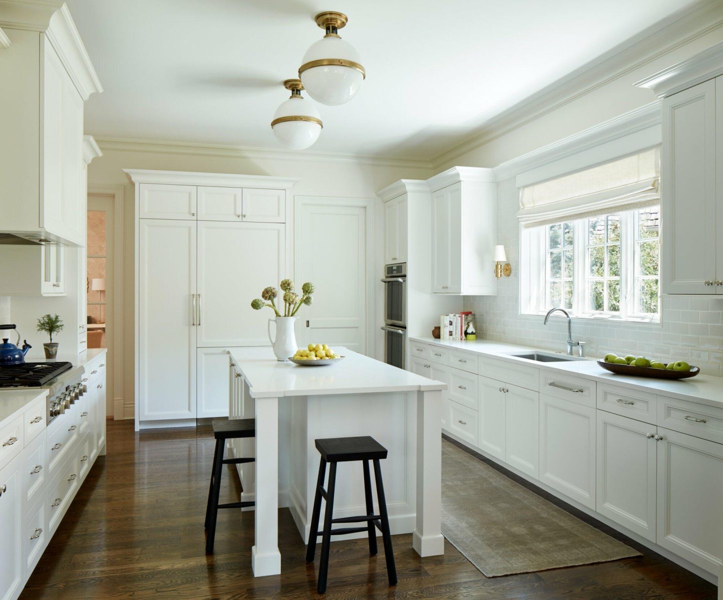 Bright White Kitchen in Oak Brook