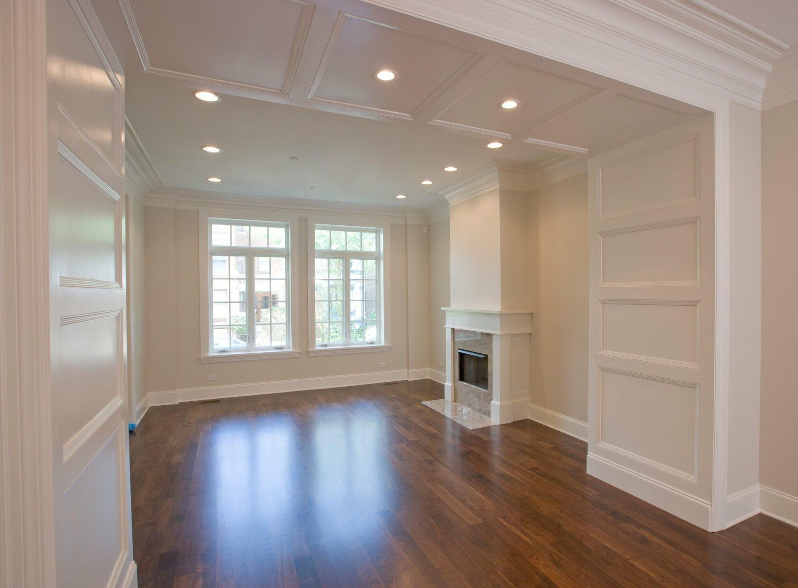 Open Living Room in Lincoln Park
