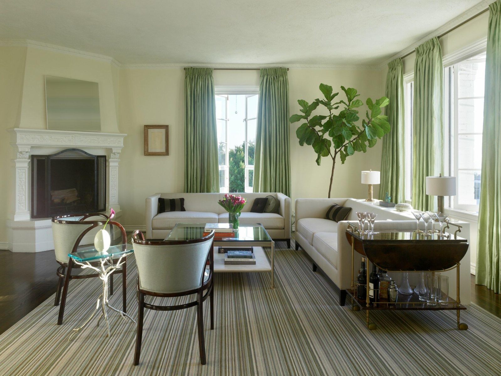 Green Earthy Living Room Design in Los Angeles