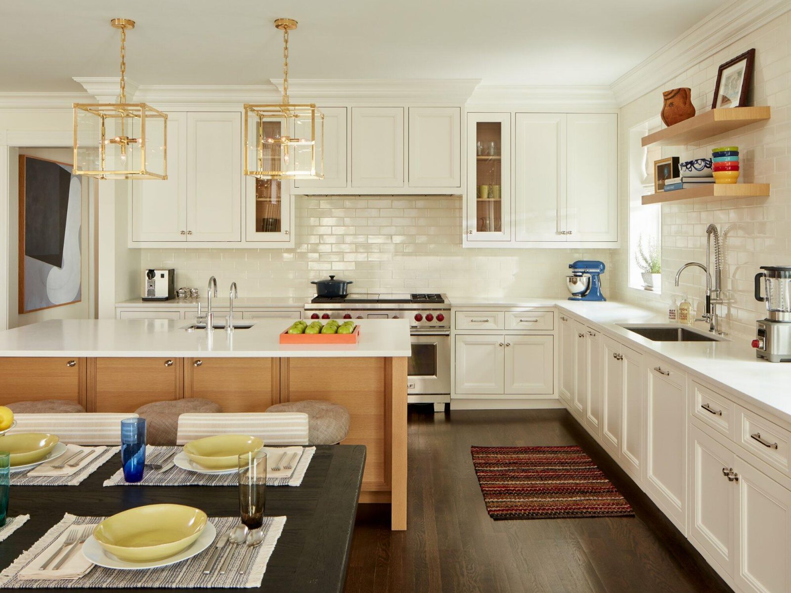 Transitional Kitchen Design with Subway Tile in Wicker Park