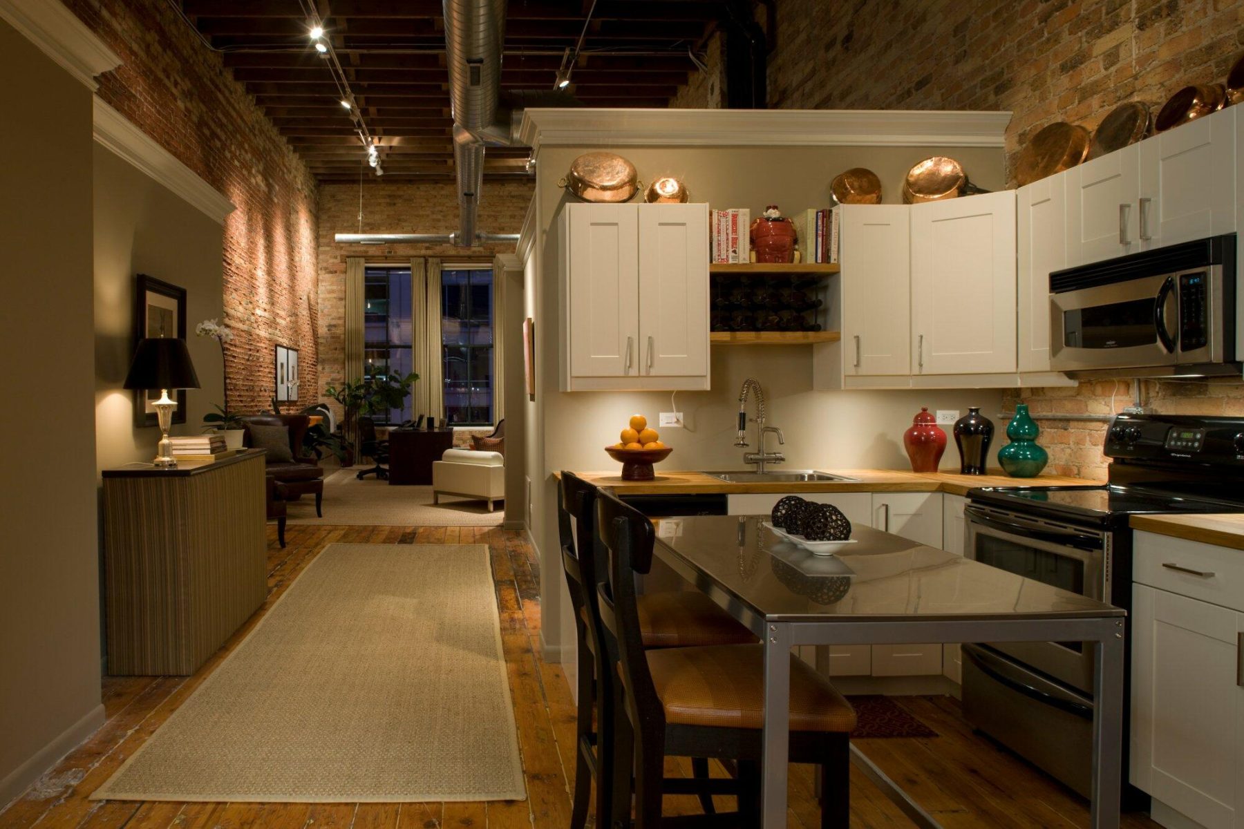 Chicago Kitchen With Exposed Brick