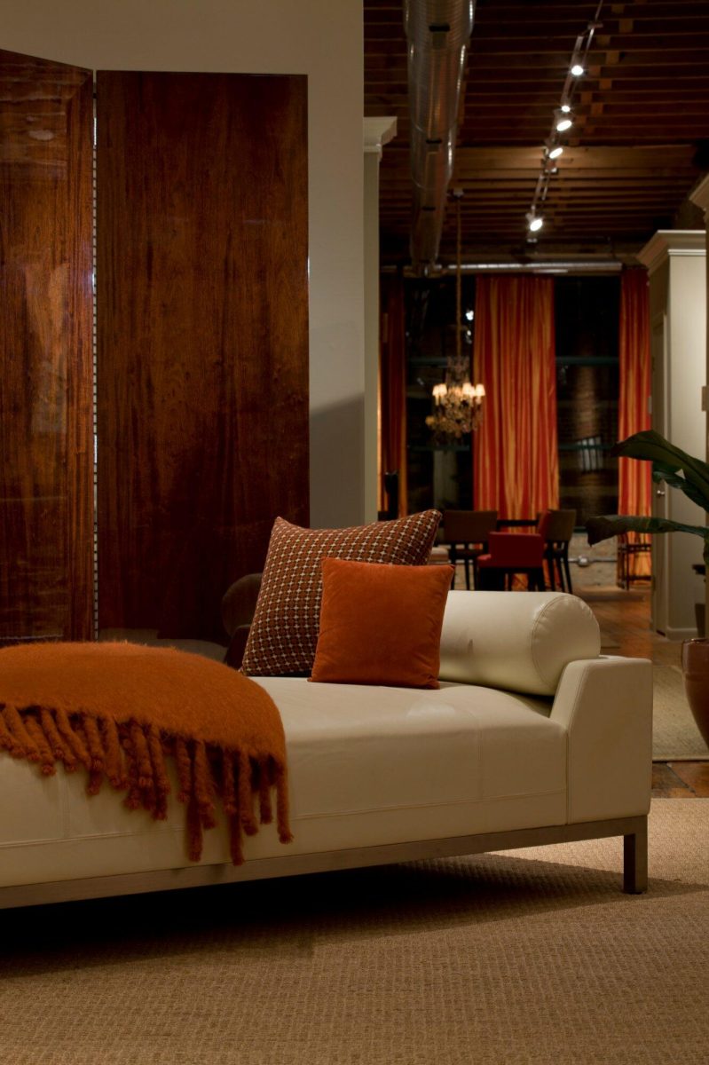 Comfortable Chaise Lounge In Chicago Home