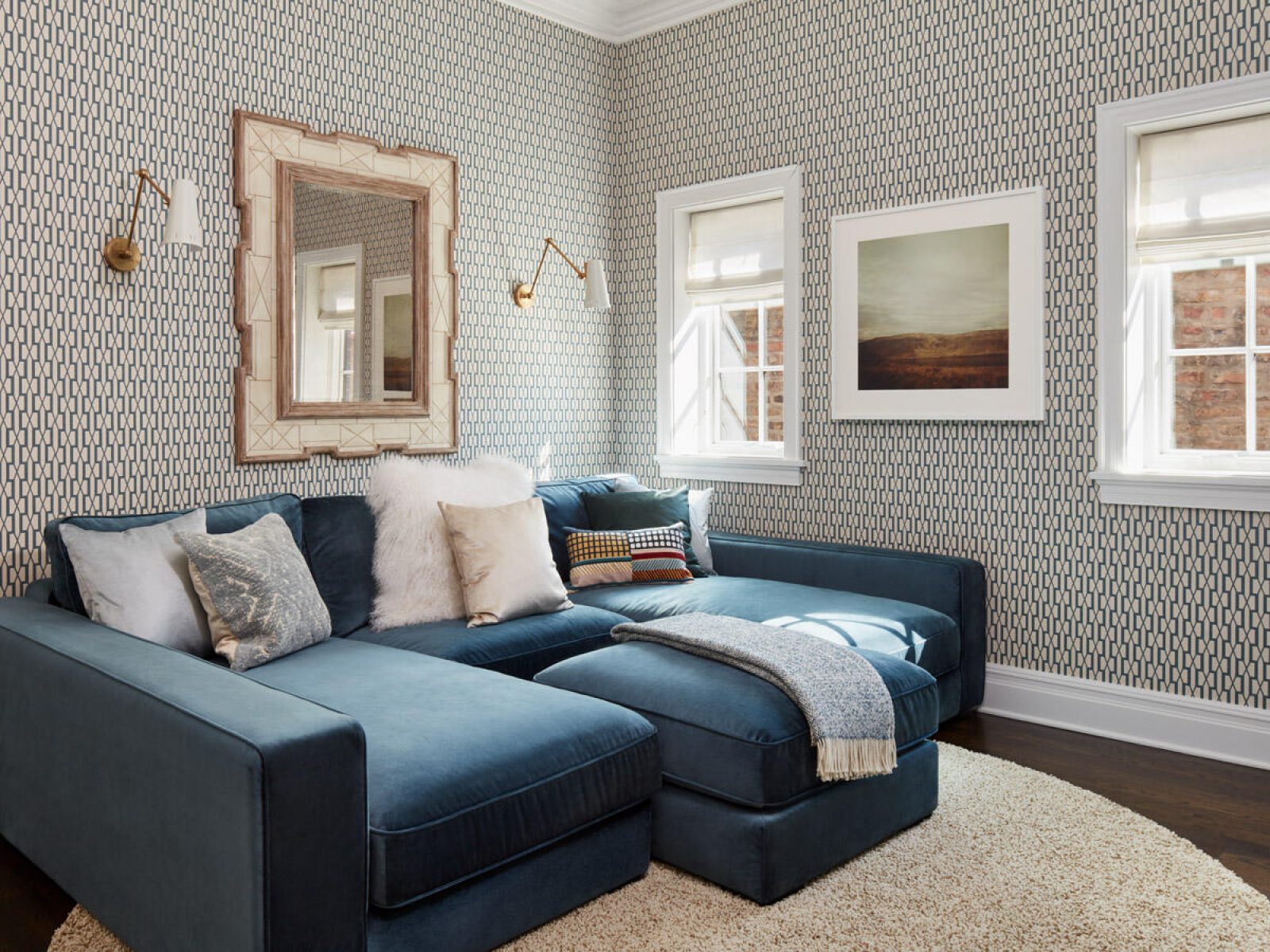 Comfortable Sitting Room Design in Chicago