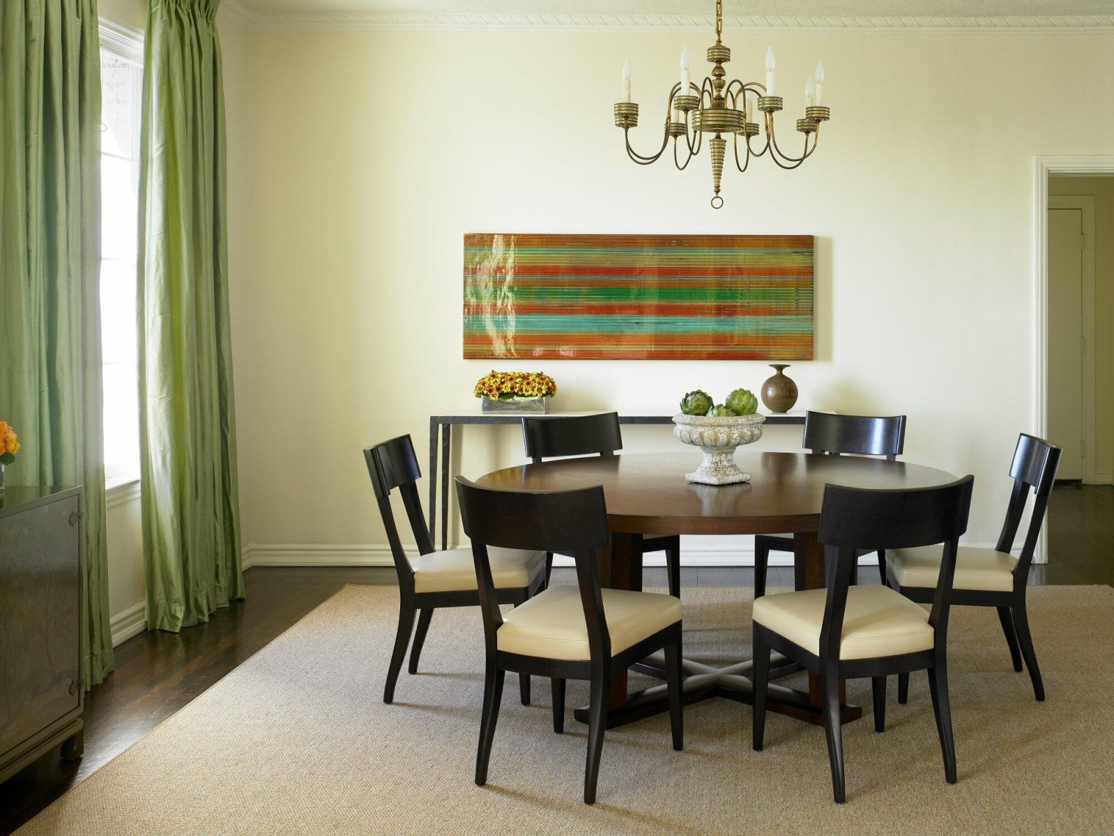 Casual Dining Room Design in California