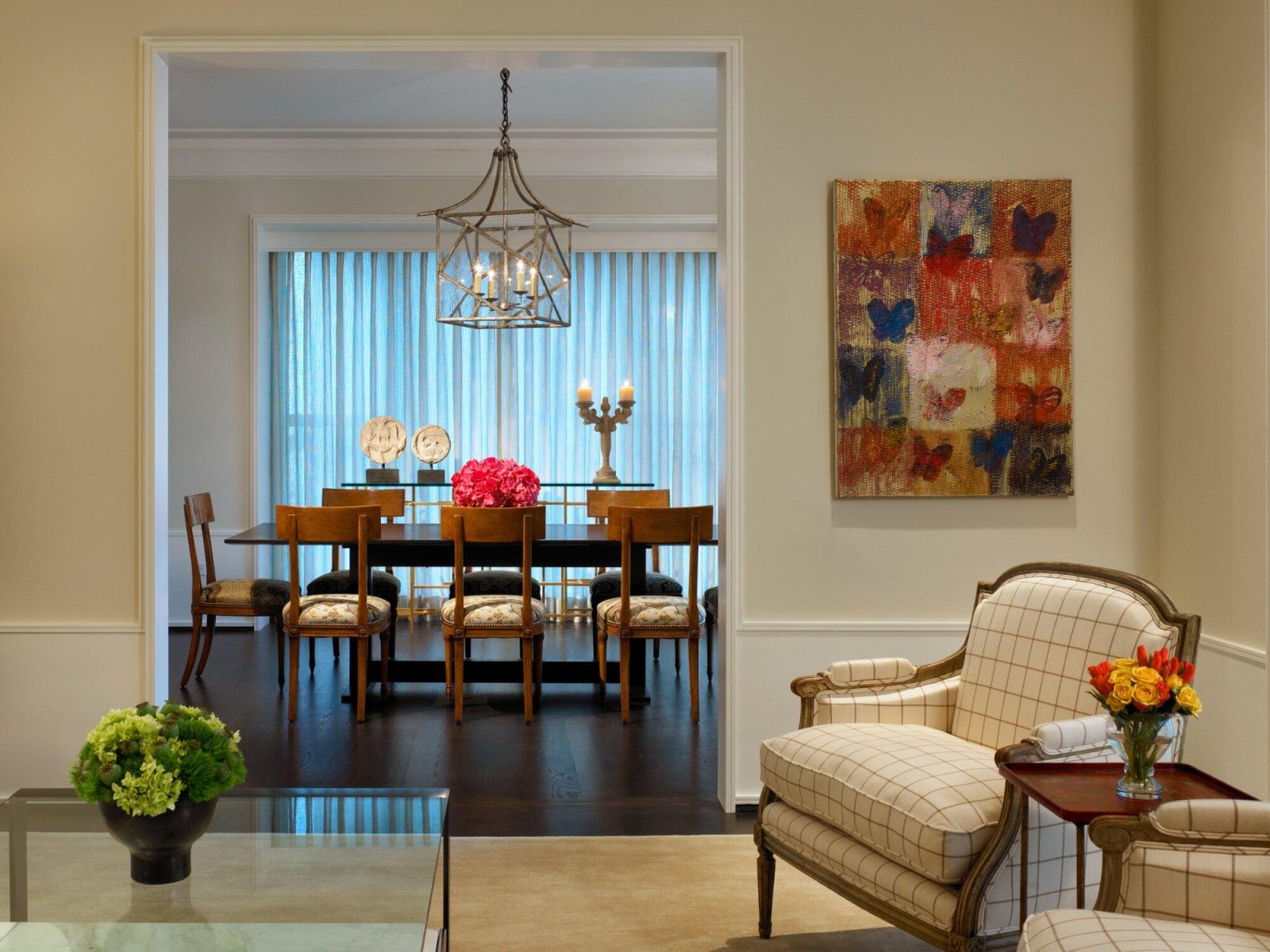 Entryway to Formal Dining Room Design