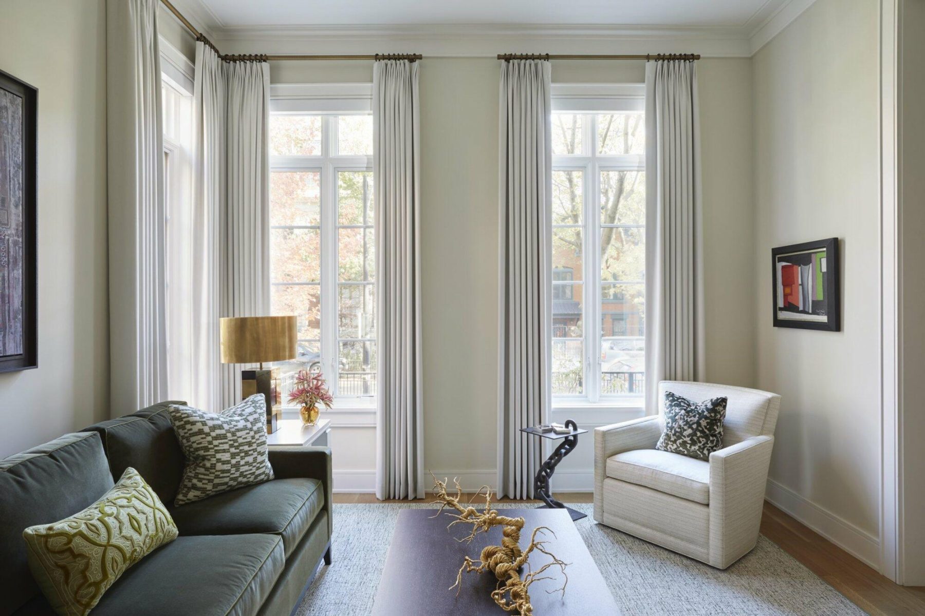 Contemporary Living Room With Natural Light in Lincoln Park