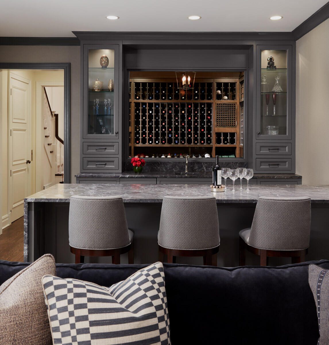 Classic Wet Bar Design in Chicago